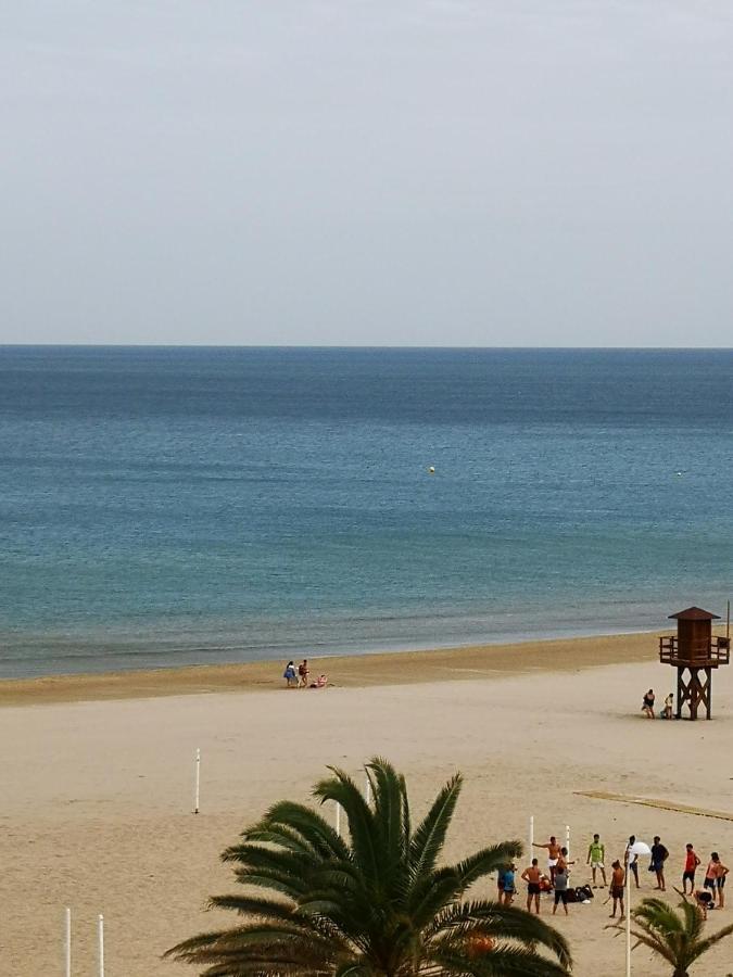 1Ere Soleil Levant Puerto de Sagunto Luaran gambar