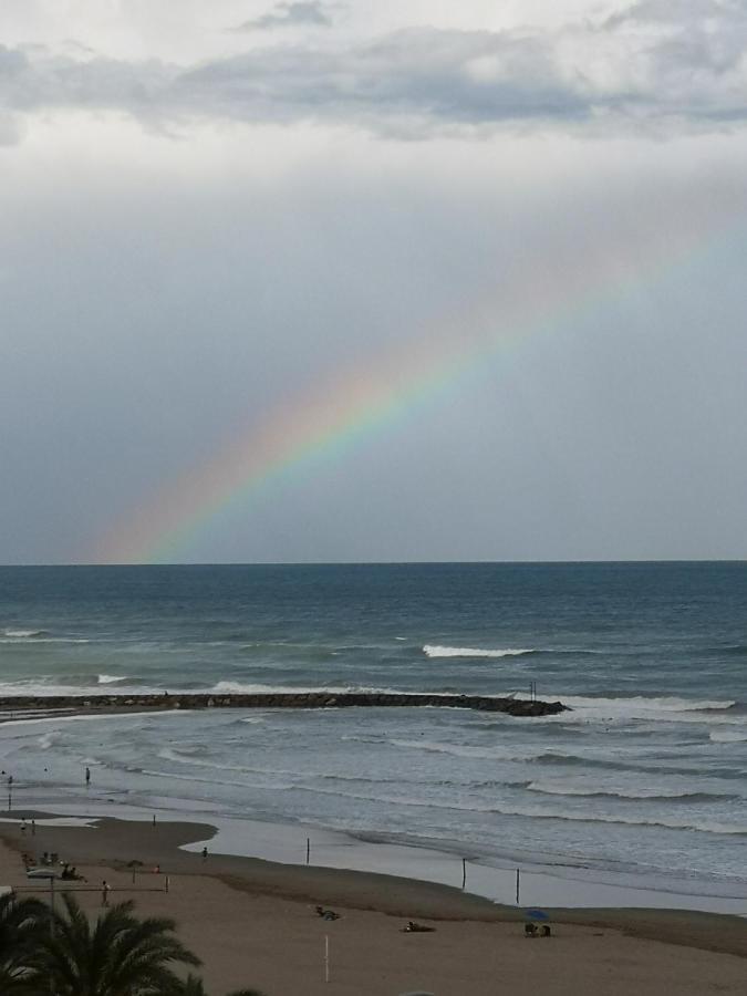1Ere Soleil Levant Puerto de Sagunto Luaran gambar